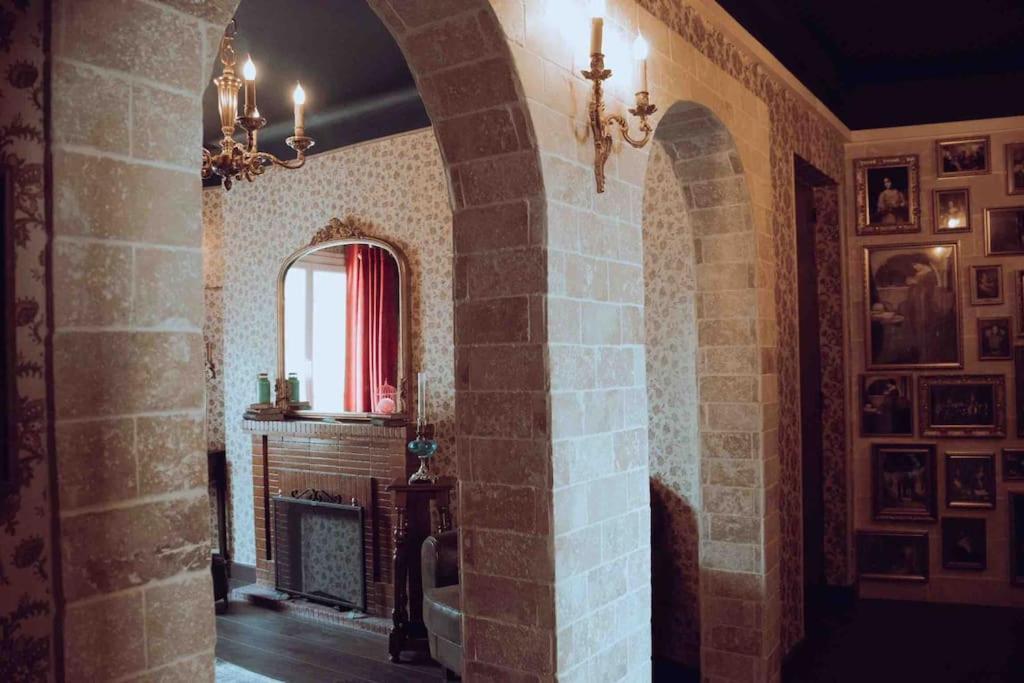 La Salle Des Sortileges ペルピニャン エクステリア 写真